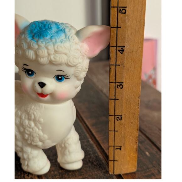 Stahlwood Squeaky Rubber Sheep/Lamb - Picture 8 of 10